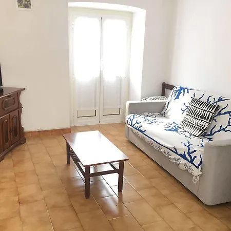 アパート Maraschino レヴァント