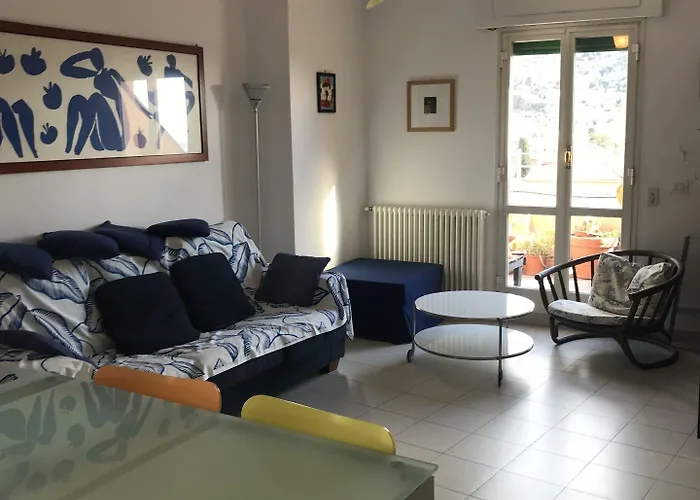 아파트 Maraschino *