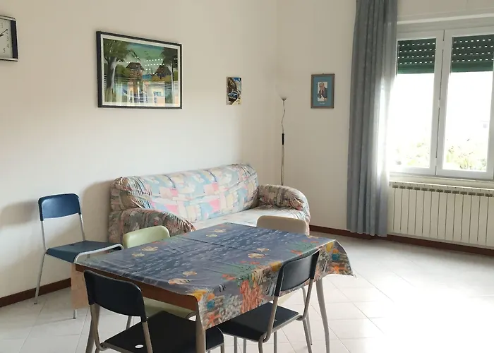 아파트 Maraschino