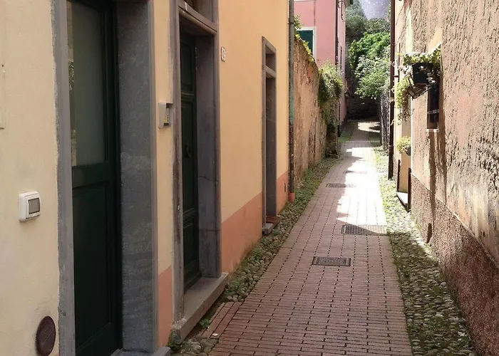 아파트 Maraschino *